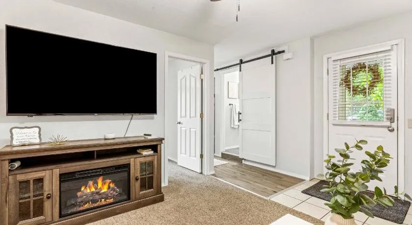 Caldwell Charming 1BedBath Home next Golf Course - Image 1