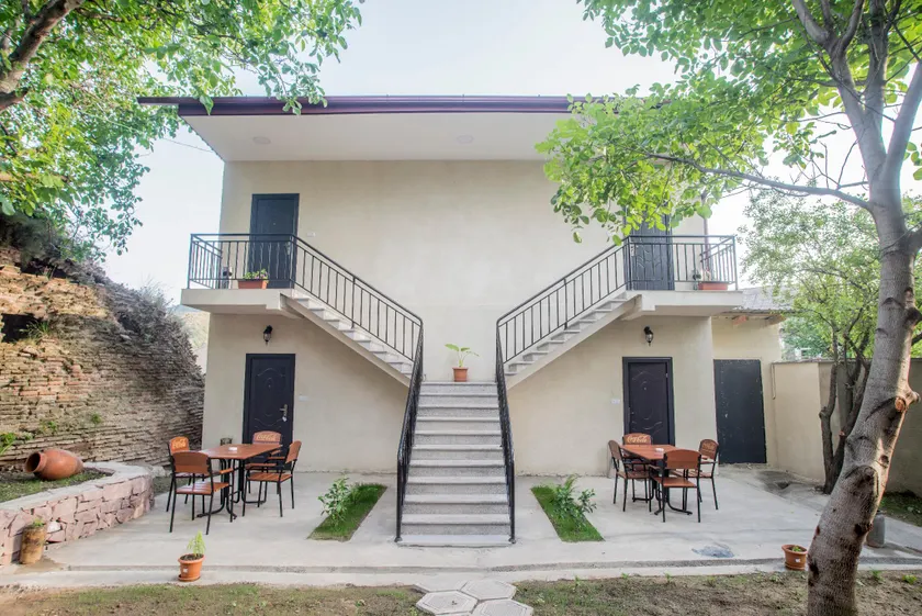 Hotel Beni - Image 1