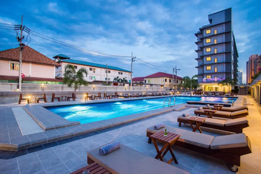 Carunda Hotel Pattaya - Image 1