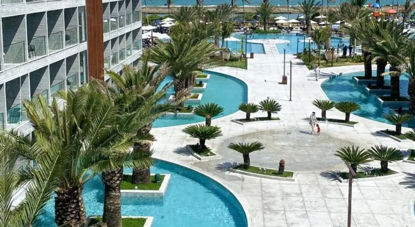 Resort Beira Mar em Muro Alto - Image 1