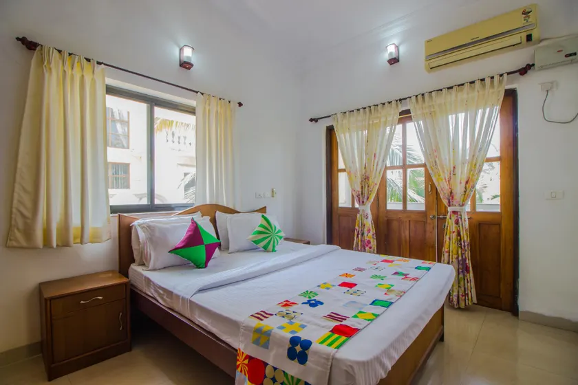 OYO Home 81818 Elegant Studio 1BHK Varca - Image 1