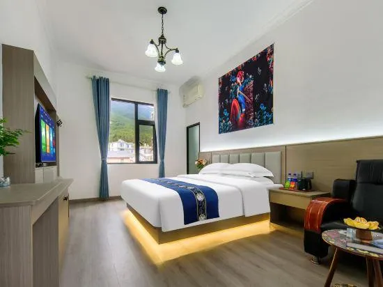 Lijiang Feimin Fuju Residence - Image 1