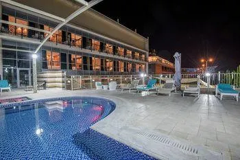 Aquaduct Hotel - Image 1