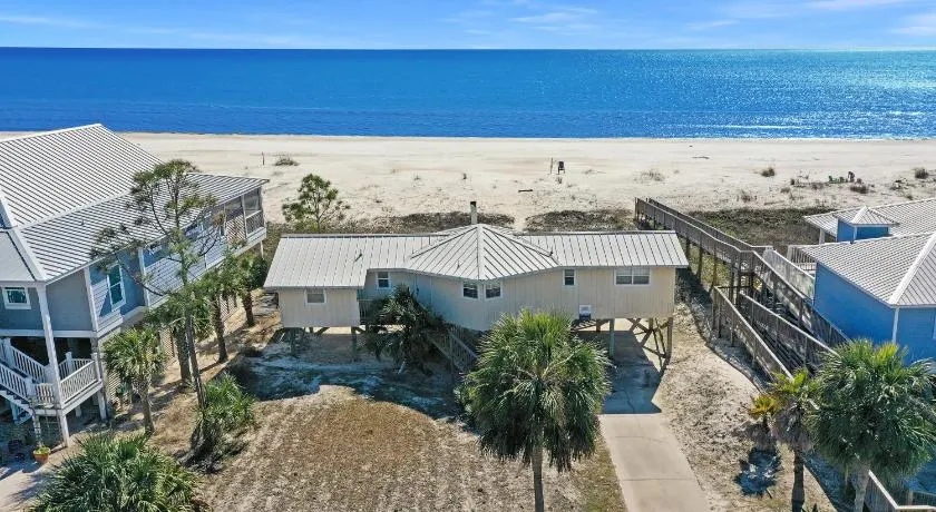 Amethyst Dunes by Pristine Properties Vacation Rentals - Image 1