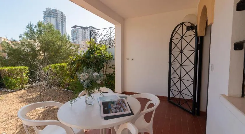Bungalows Aparto Residence Galetamar - Image 1