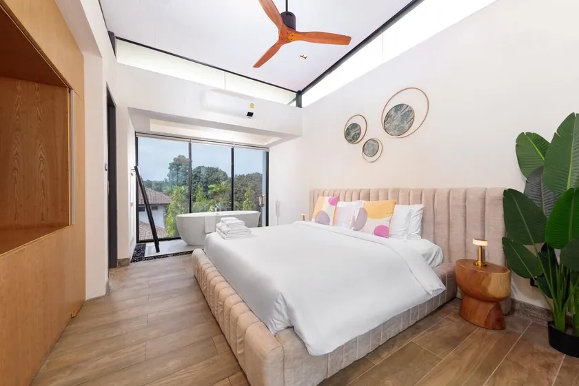 Townhouse in Laguna Park - Image 1