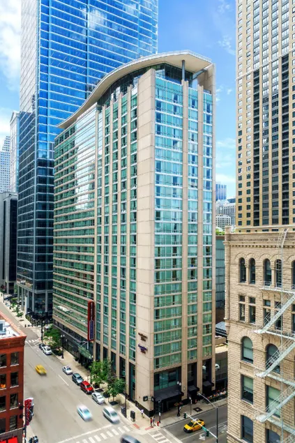 Residence Inn by Marriott Chicago Downtown/River North - Image 1