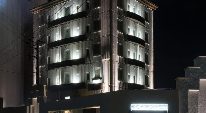 Hotel Lei - Image 1