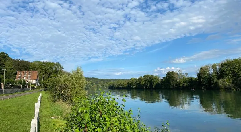 La Seine, entre rivière et forêt de Fontainebleau - Image 1