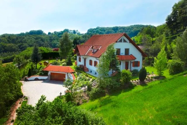 Landhaus zur Therme - Image 1