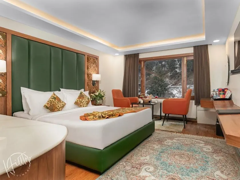 Hotel Hilltop - Image 1