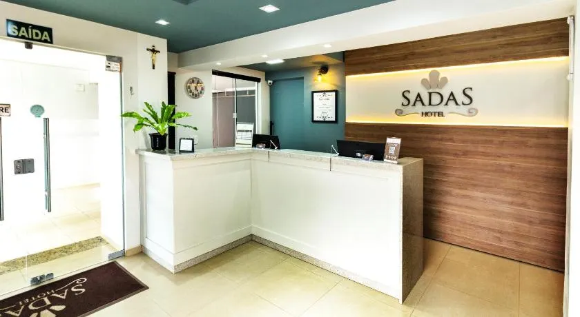 Sadas Hotel - Image 1