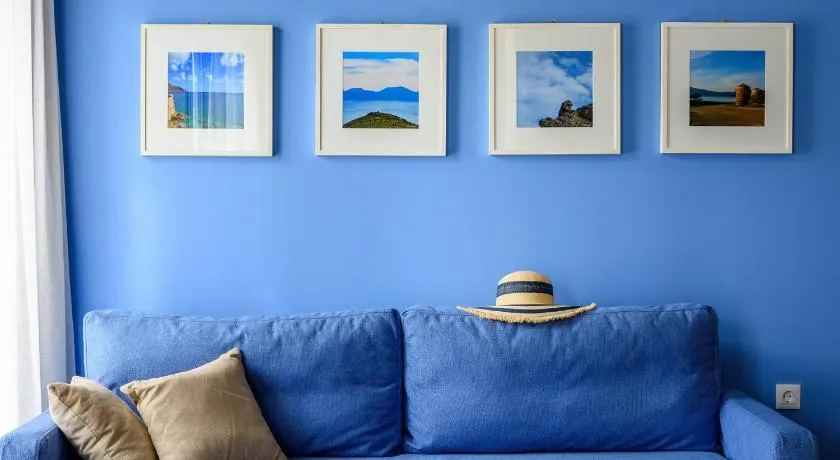 Elounda Colour - Image 1