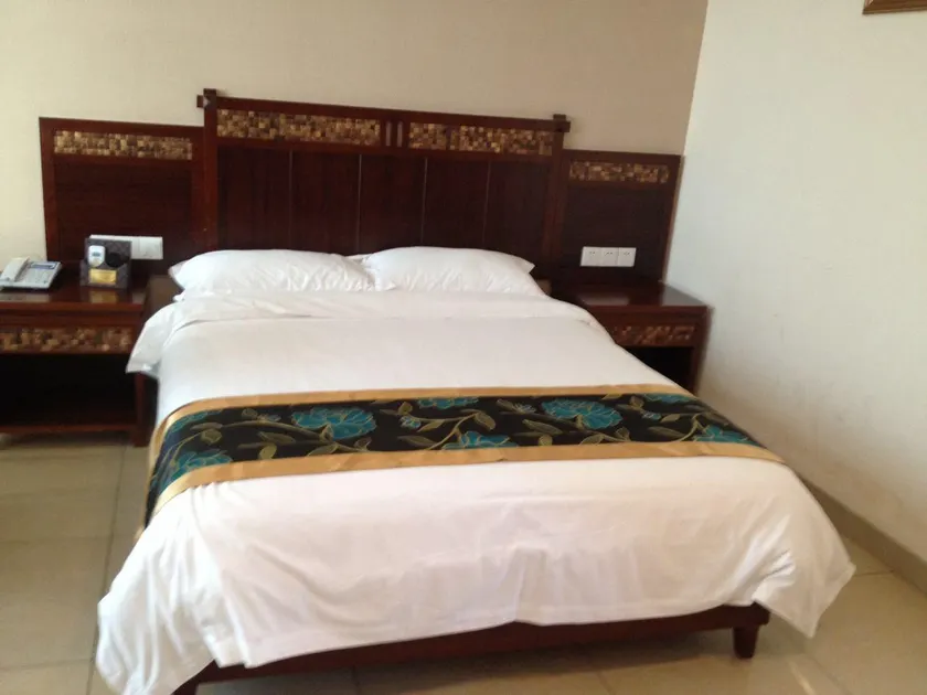 Tianan Business Hotel - Image 1