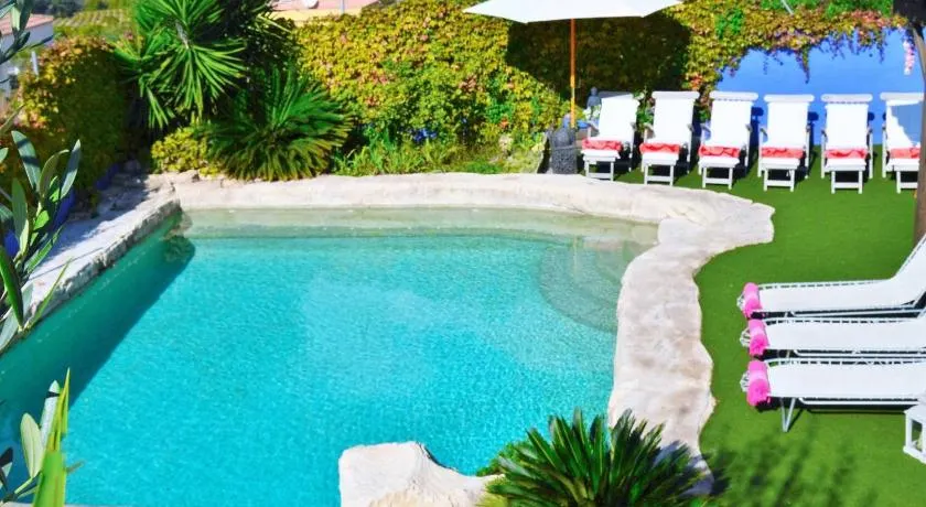 Entre Olivos: Very Charming Villa 18 SLEEPERS - Image 1