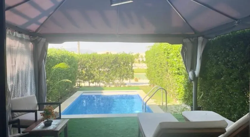 Hawana Salalah luxury 1BR TH with private pool - Image 1