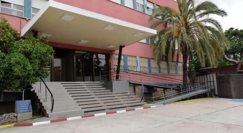 Aparthotel Montcada - Image 1