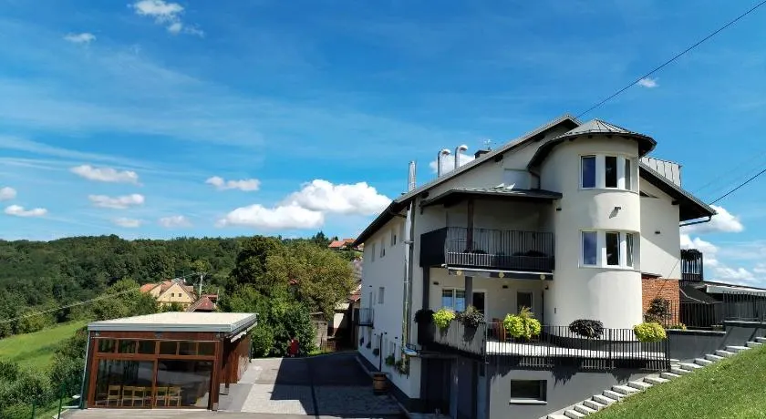 Guesthouse Frlan - Image 1