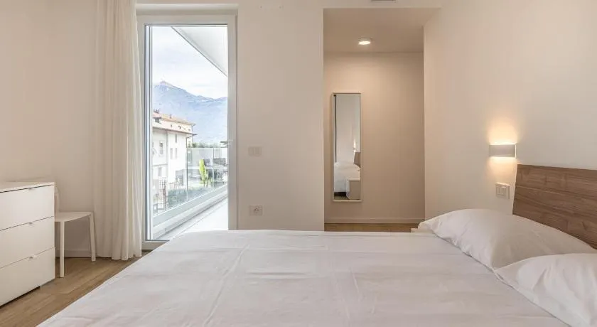 Trilo AriaLuce - Image 1