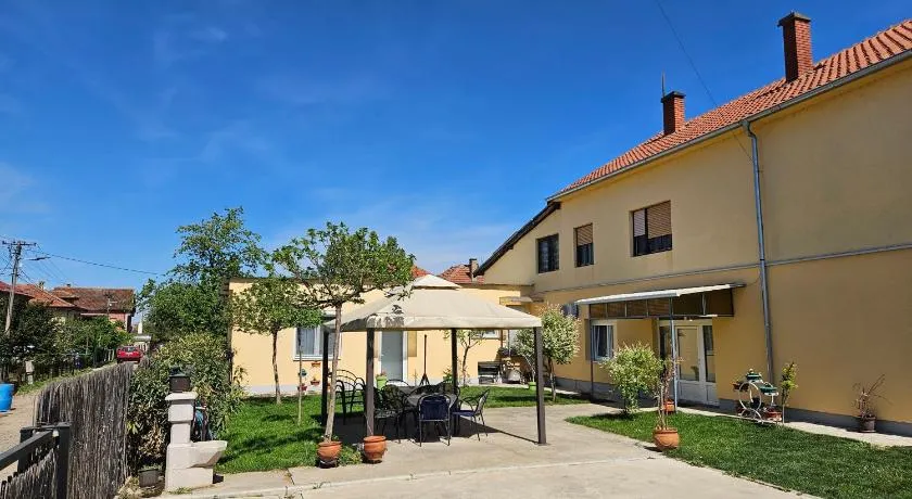 Apartments Kuca Aleksic - Image 1