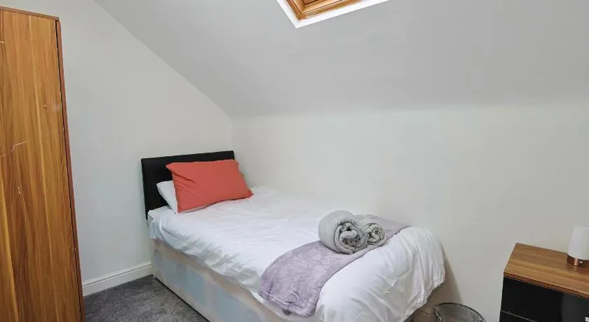 Elevate suites Darlington - Image 1
