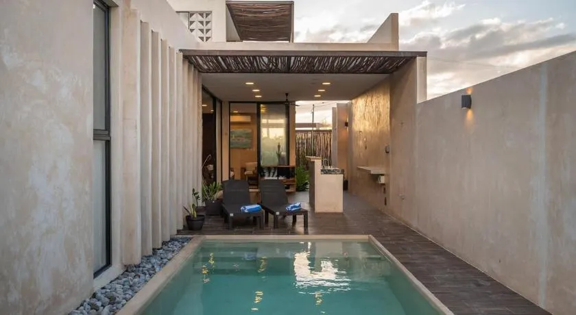 Casa en San Benito a steps away from the beach - Image 1
