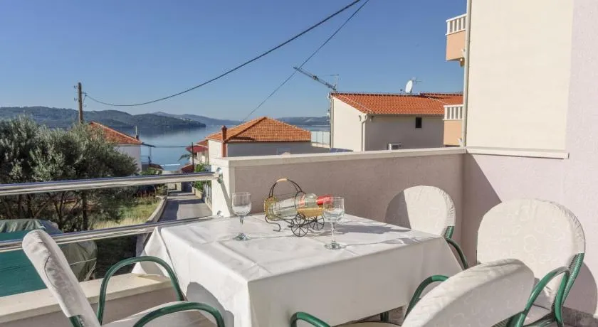 Apartments Meri - Image 1