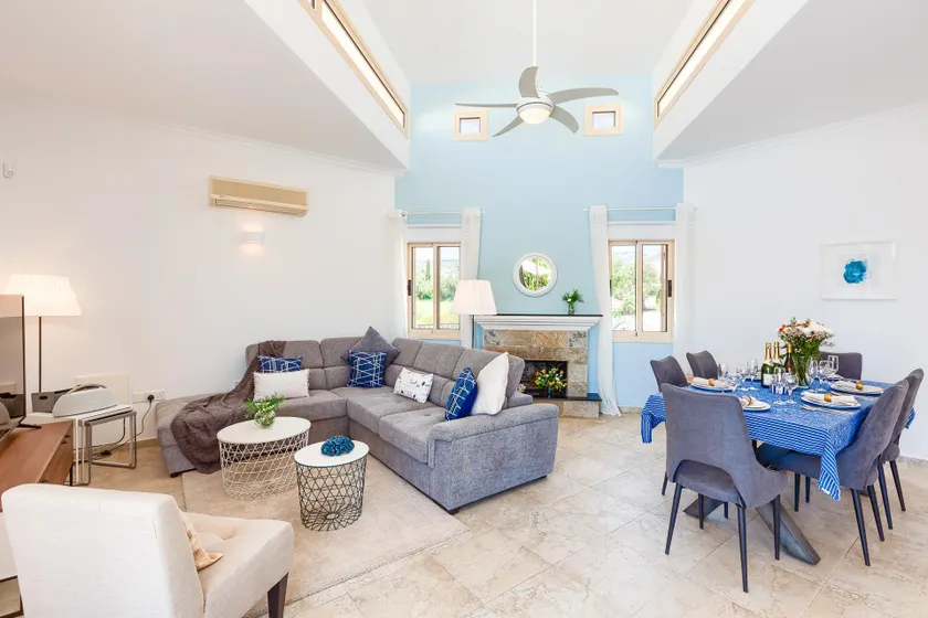 Acapulco, 3 Bed, Heated Pool, Hot Tub, Nr. Beach - Image 1