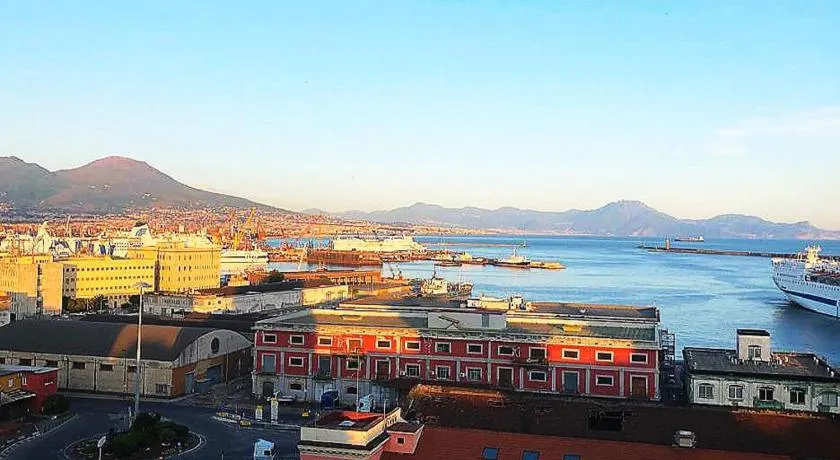 Marina SKY 8 - Image 1