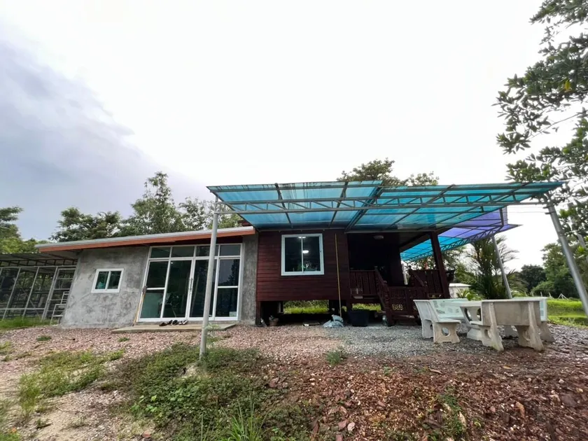 BaanSuanAhku บ้านสวนอากู๋ นายายอาม - Image 1