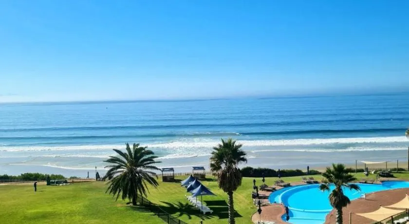 Point Village Accommodation - Beach Club 307 - Image 1