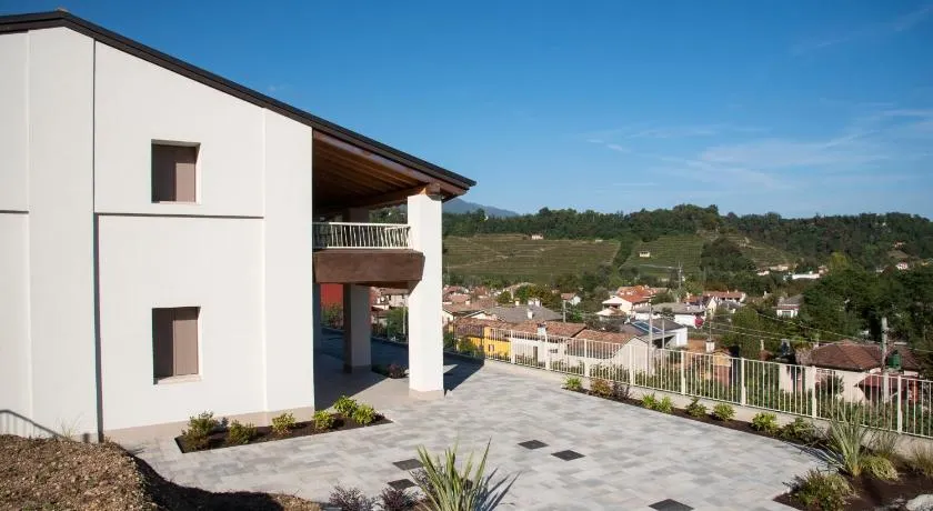 Sette Fiori Luxury Apartments - Image 1
