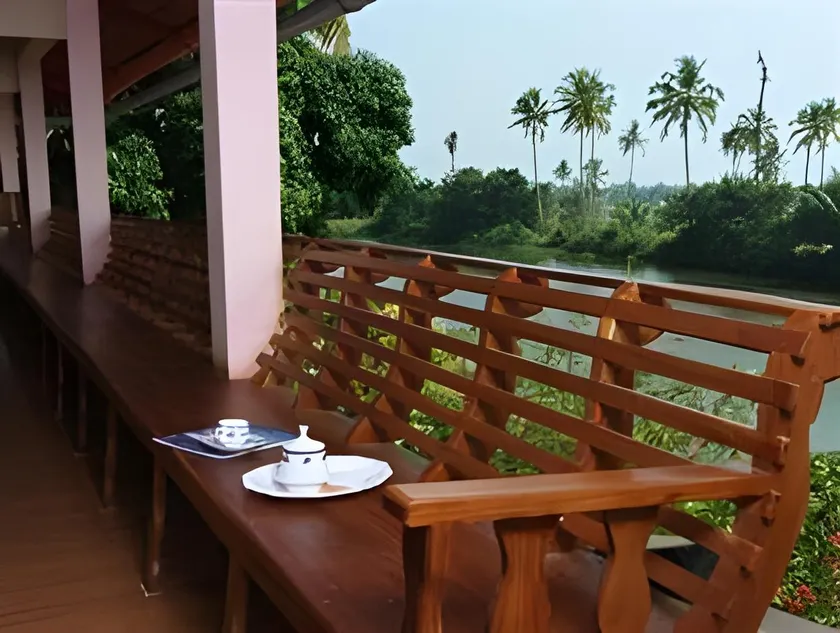 Backwater Breeze - Image 1