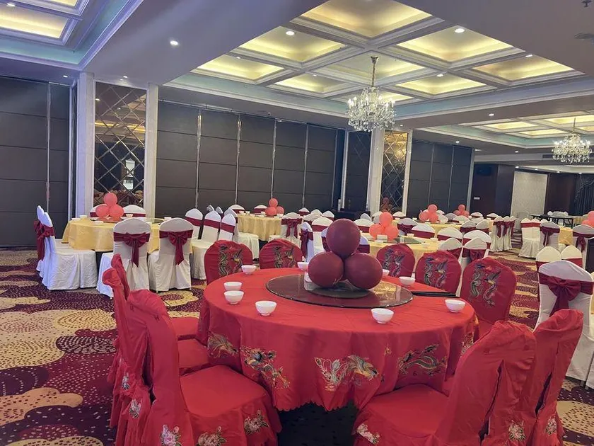 Yushan International Hotel - Image 1