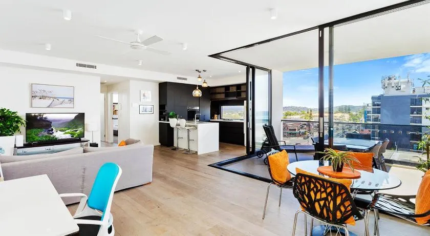5th Floor Beachside Ocean View with Wi-Fi, Pool and Gym - Image 1