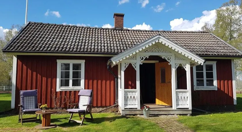 Lillastugan Sätuna - Image 1