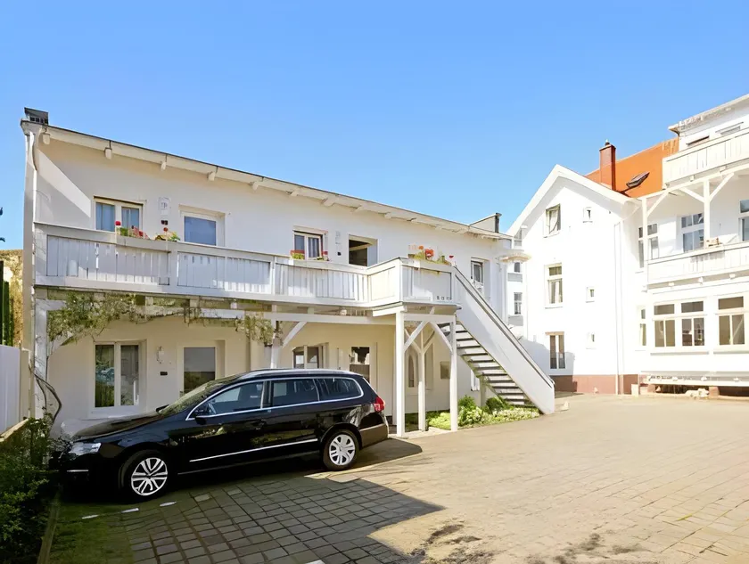 Hotel Villa Neander - Image 1