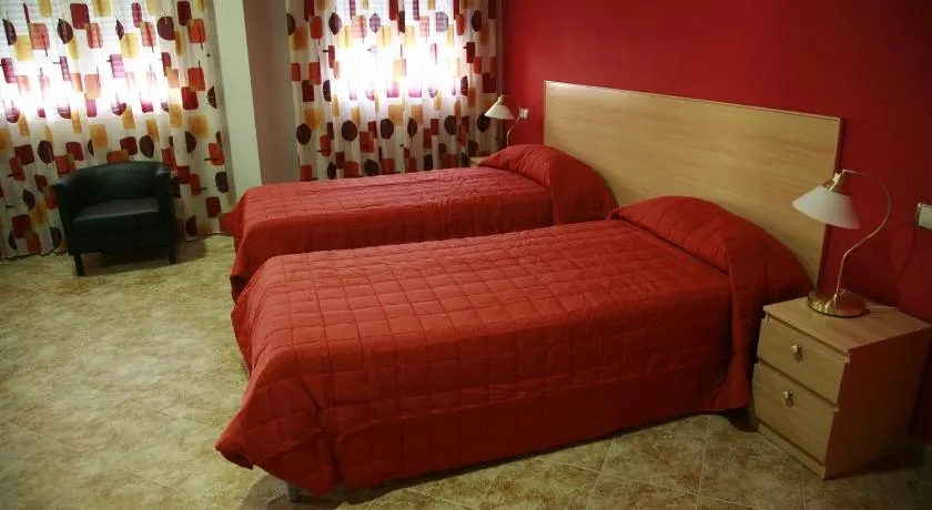 HOSTAL EL POLIGONO - Image 1