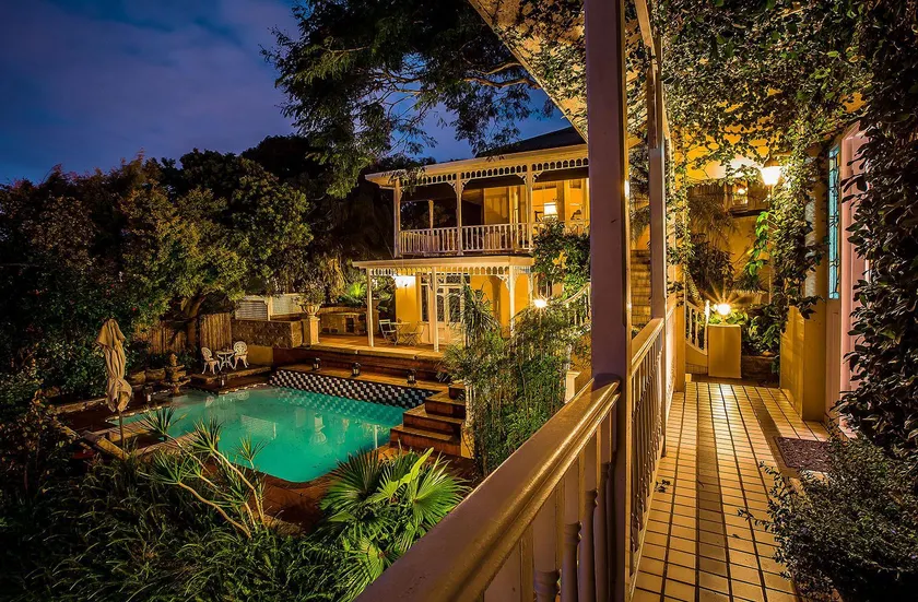 Goble Palms Guest Lodge & Urban Retreat - Image 1