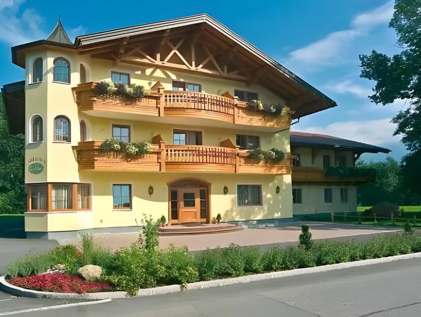 Landhaus Grünau - Image 1