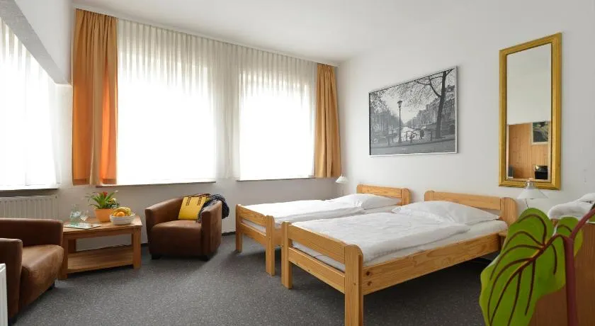 Hotel zur Post Kleve - Image 1