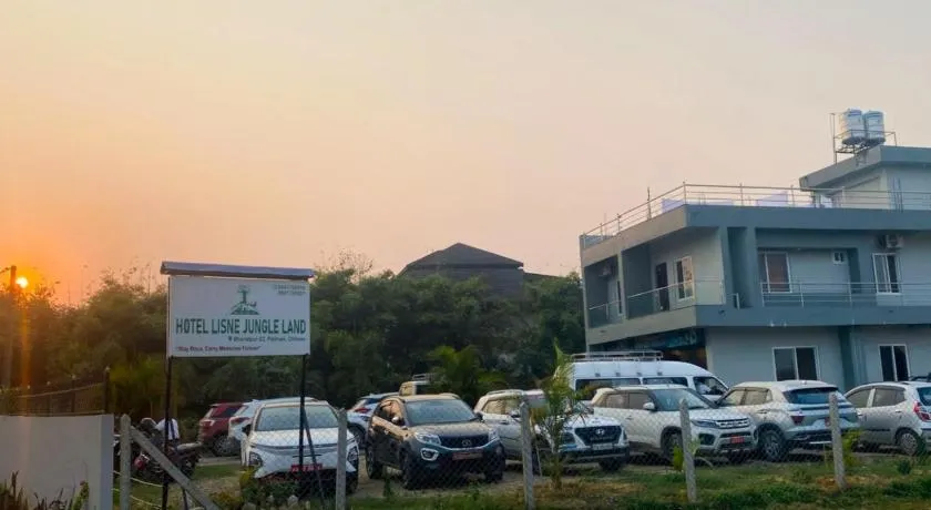 Hotel Lisne Jungle Land - Image 1