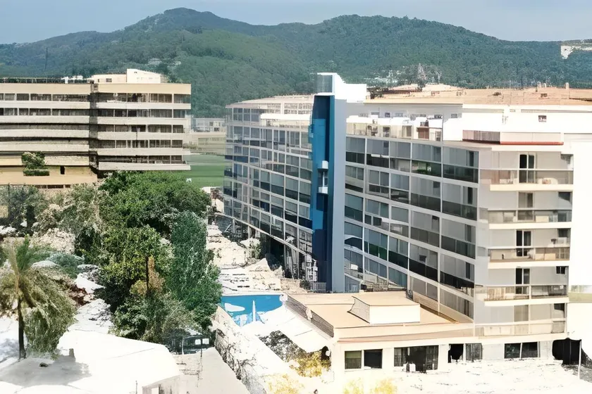 Hotel Riviera - Image 1