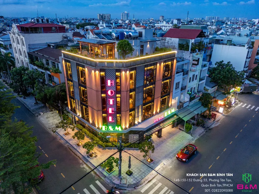 BM HOTEL - Image 1