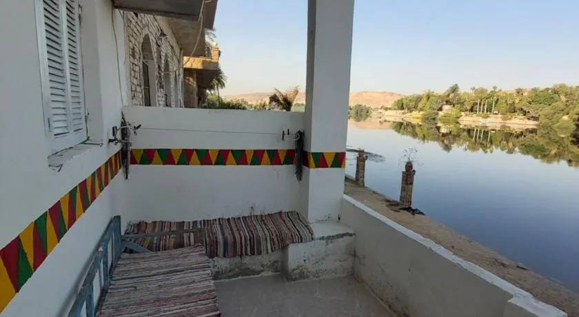 Otasho Nile view house - Image 1