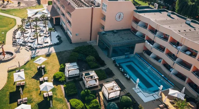 Belenus Thermalhotel - Image 1