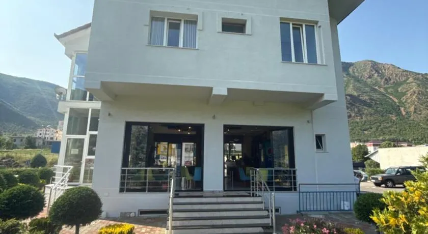 Bar-Hotel IRDI - Image 1