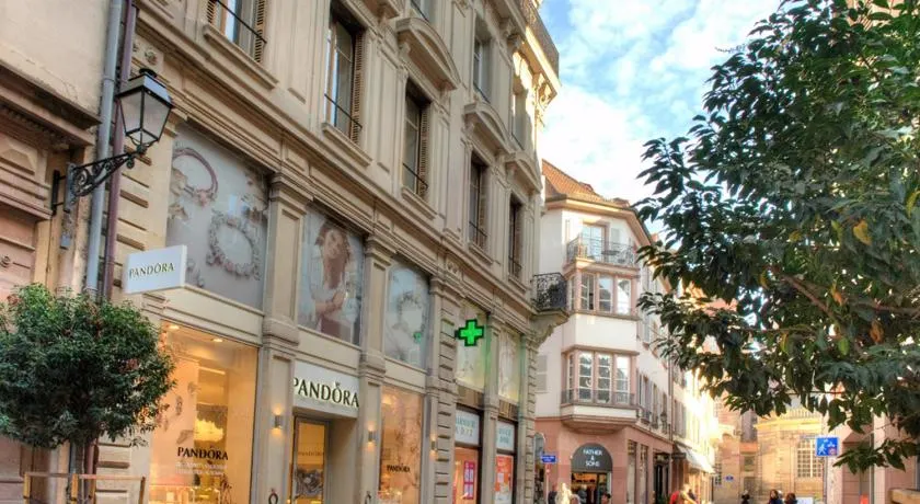 Appartements Le Dome - Quartier Cathédrale - Image 1