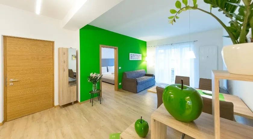 City Charme Apartments - Image 1