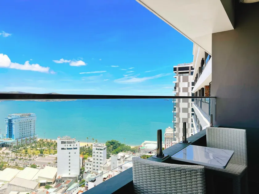 FLC Sea Tower Quy Nhon - Beach View Condotel - Image 1